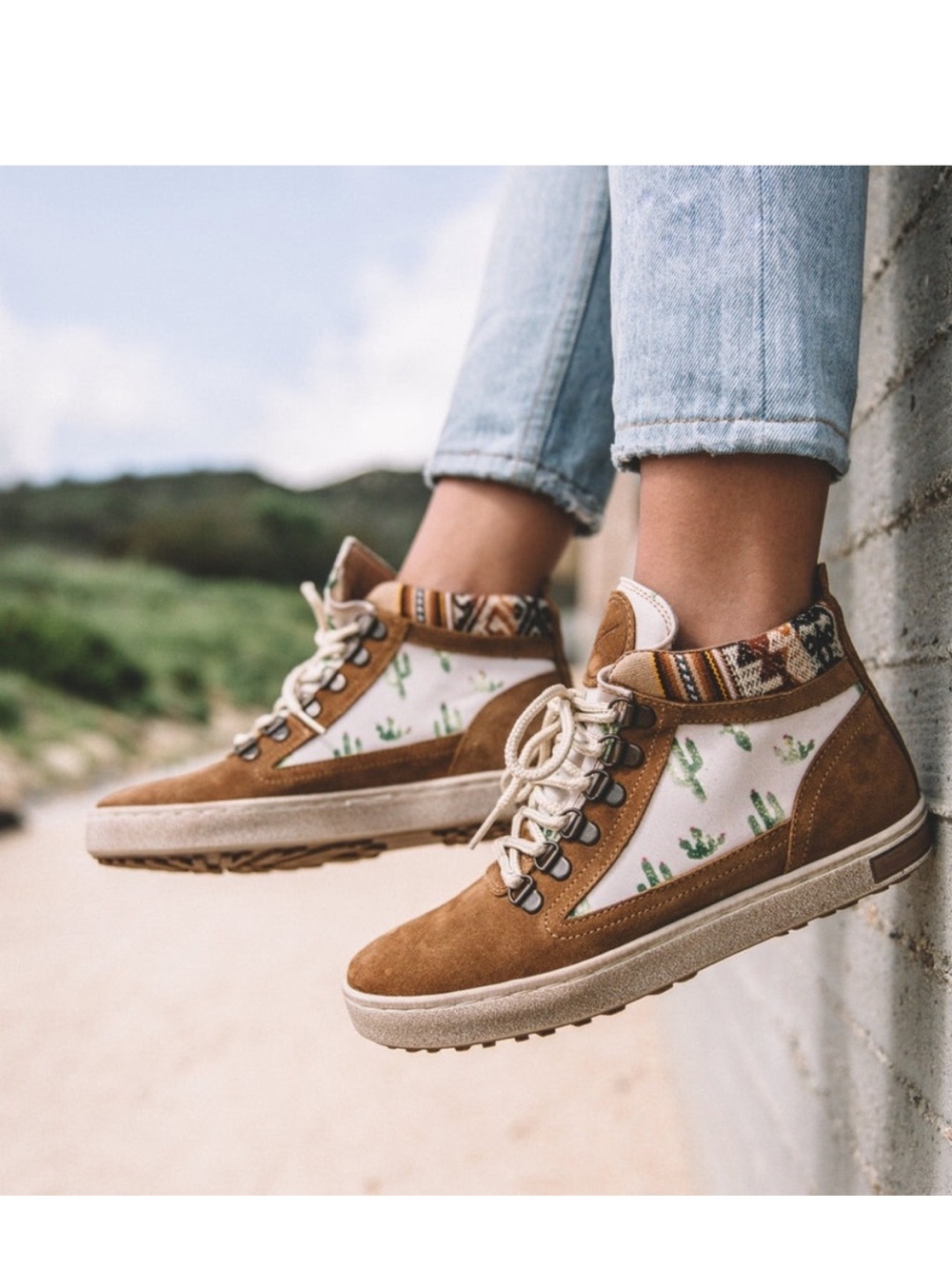 Inkkas Prickly Camping Boots Brown Suede Leather And Cactus Print Women’s Size 8